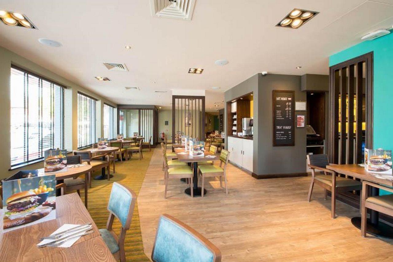 Premier Inn Leek Town Centre Luaran gambar